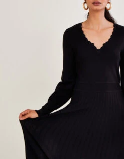 MONSOON V-Neck Midi Dress With LENZING™ ECOVERO™ Black -Amour Fashion 22 34631601 2